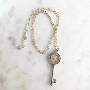 Tiffany Keys Daisy Key Pendant